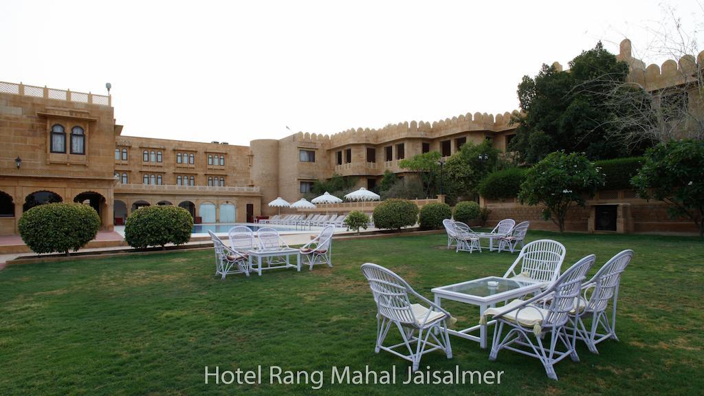 Hotel Rang Mahal Джайсалмер Экстерьер фото
