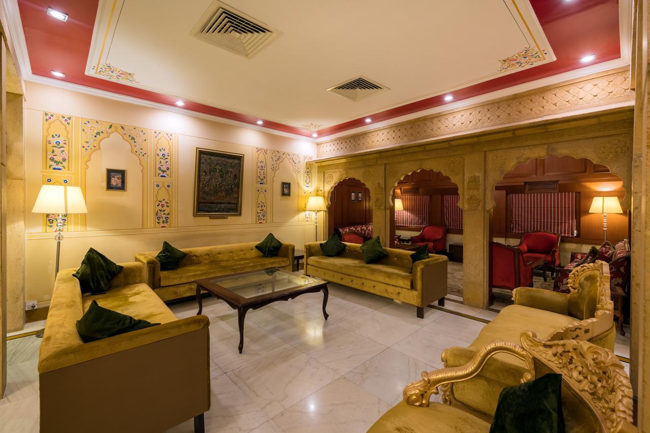 Hotel Rang Mahal Джайсалмер Экстерьер фото